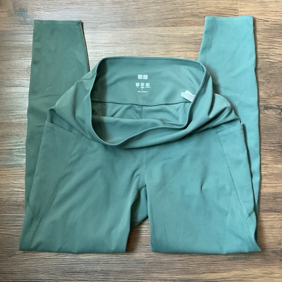 Uniqlo Pants - Uniqlo Women’s Leggings
